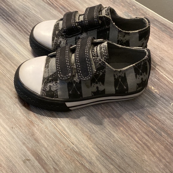 Black and Gray Striped Rocker Sneakers with Velcro straps - Picture 3 of 7